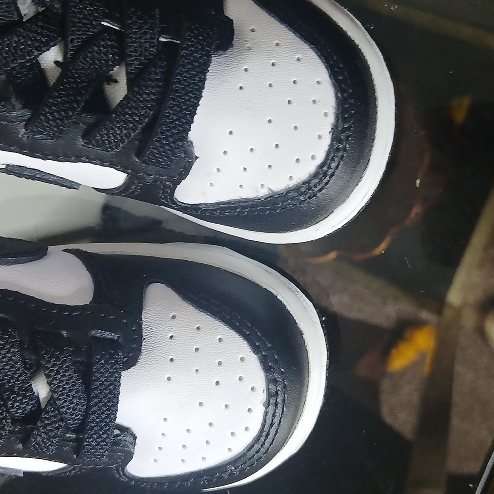 Nike Dunk Low Black And White (Panda) Size 5c - Picture 9 of 16